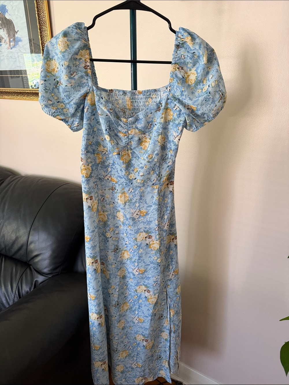 Blue Floral Puff-Sleeve Midi Dress